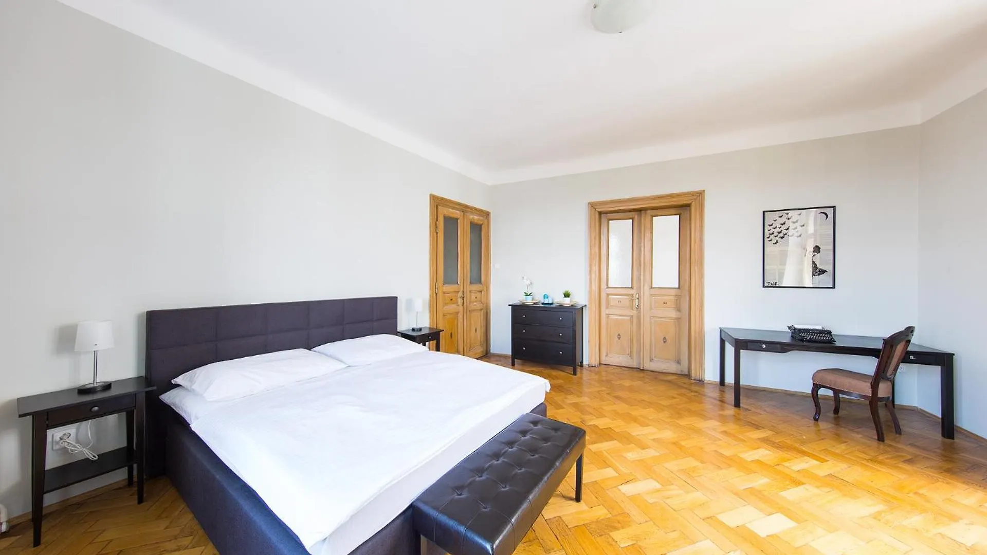 Boheme Apartment Prague Three